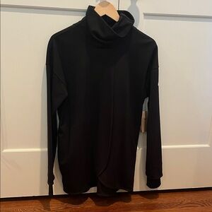 NWT, Nike Women’s Maternity Black Dri-Fit Sweatshirt